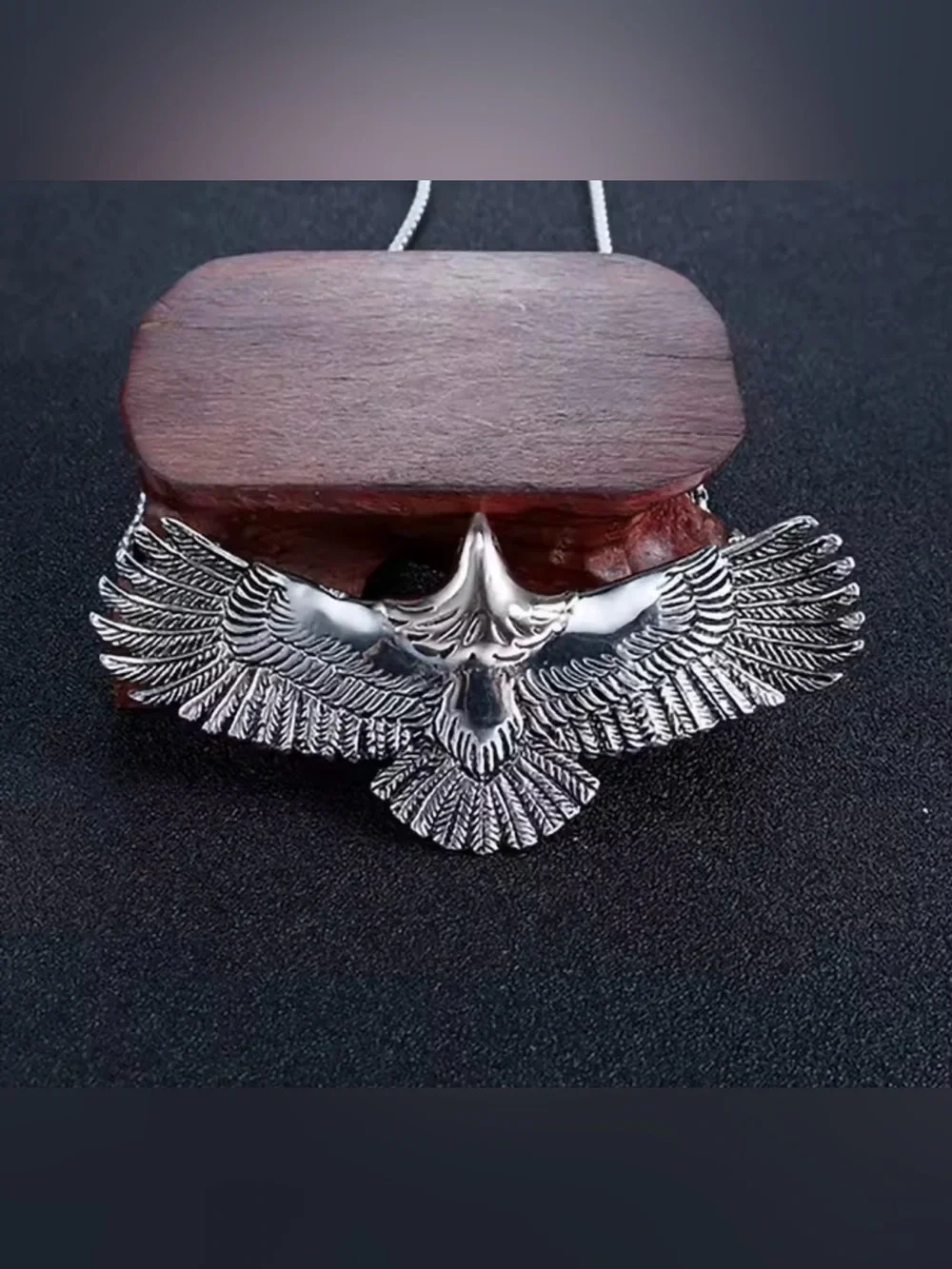 Silver Eagle Pendant Necklace - Stylish Bird Wing Design